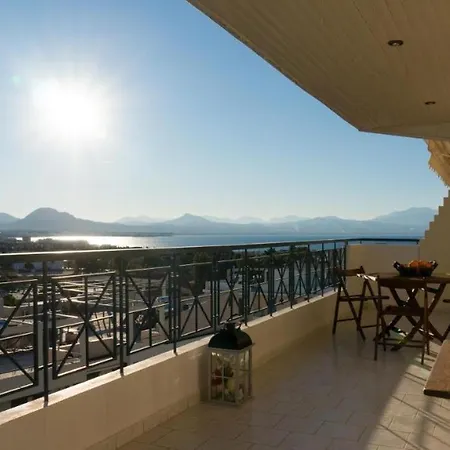 Casino Royal In Appartement Loutráki